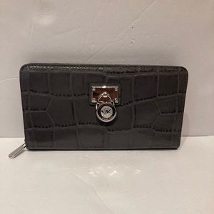 Michael Kors zip around wallet